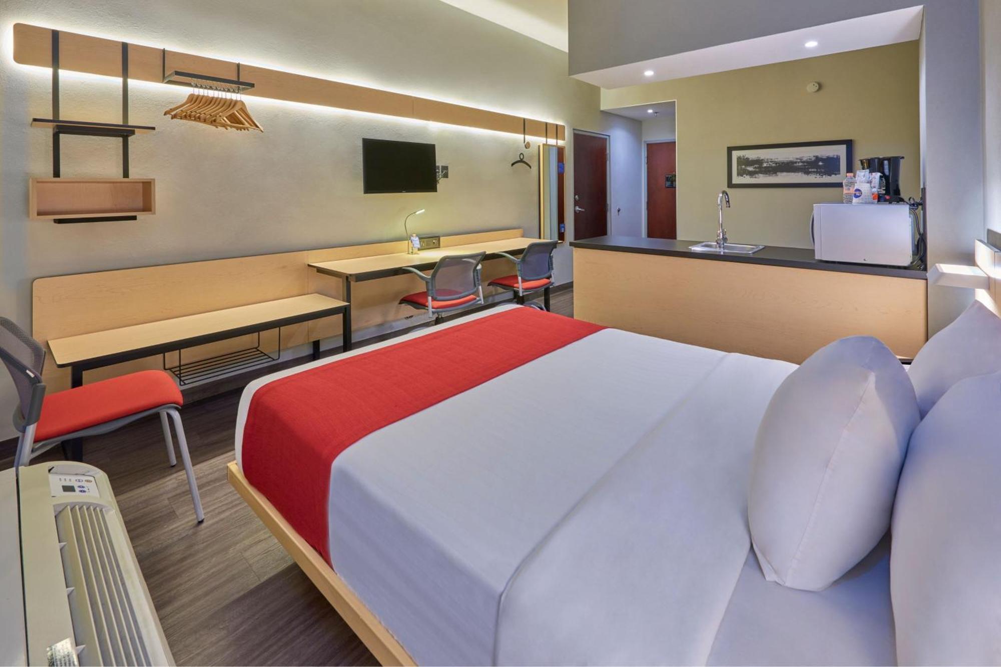 City Express By Marriott Chihuahua Exterior photo