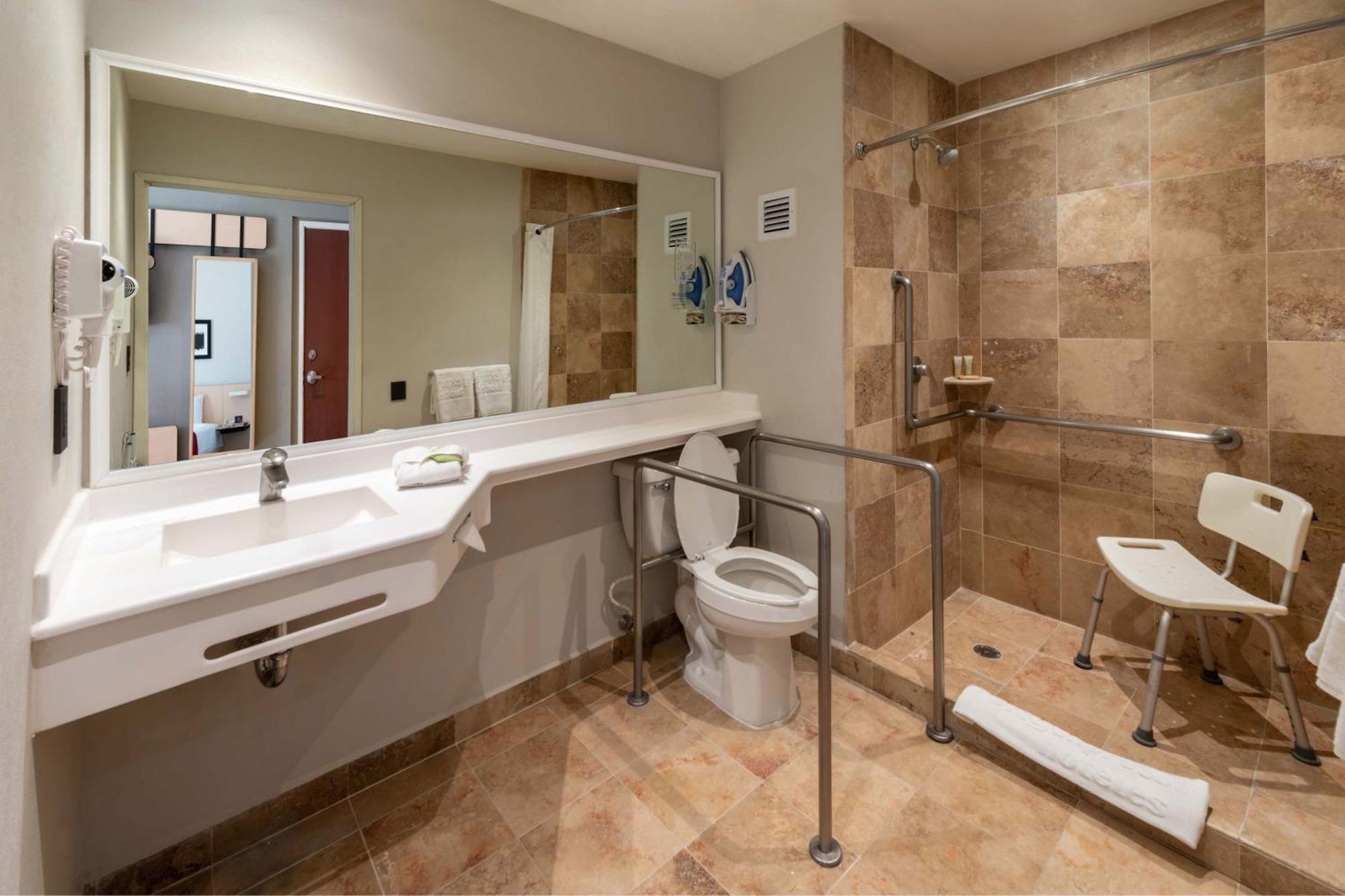 City Express By Marriott Chihuahua Exterior photo