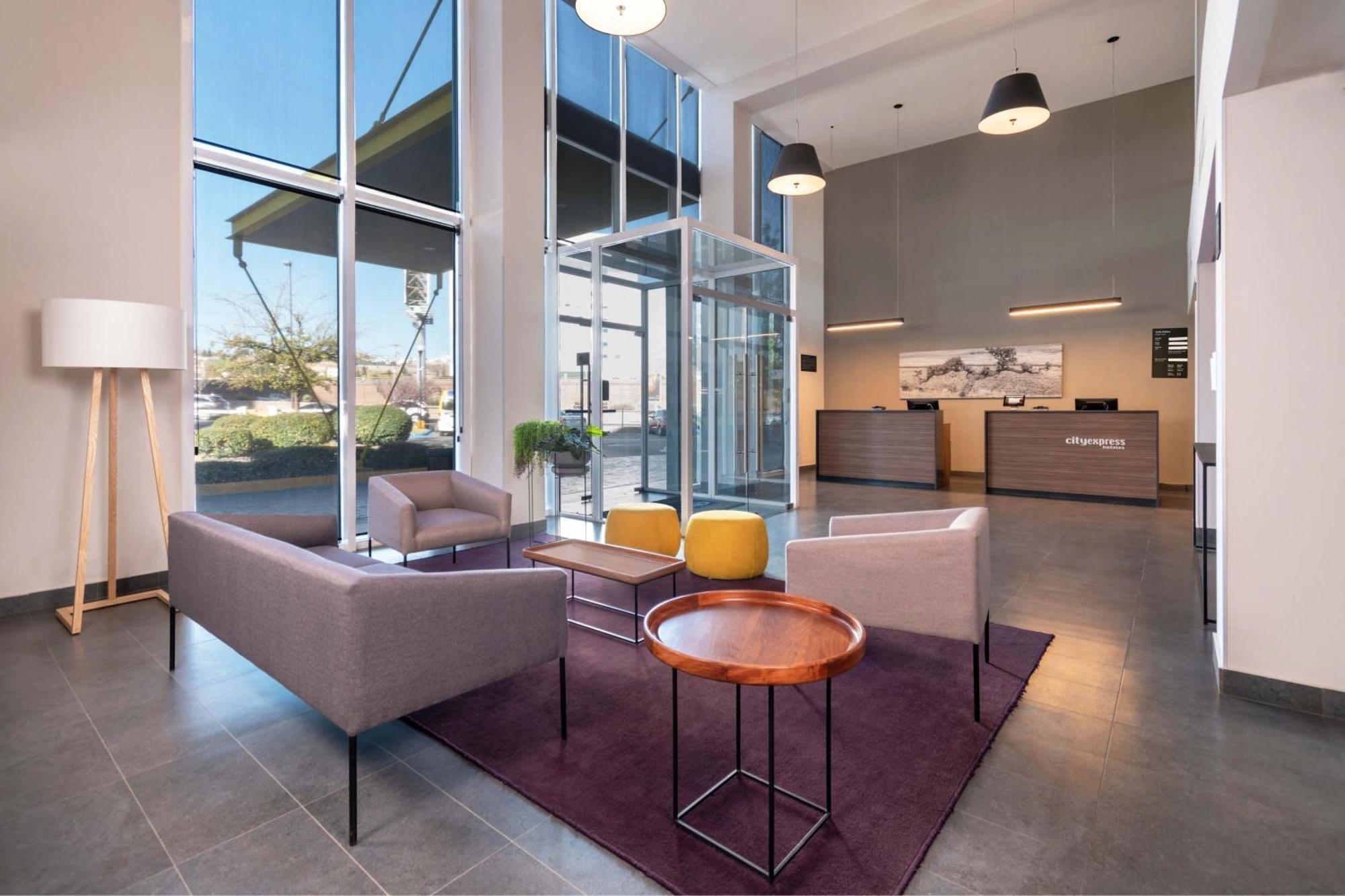 City Express By Marriott Chihuahua Exterior photo